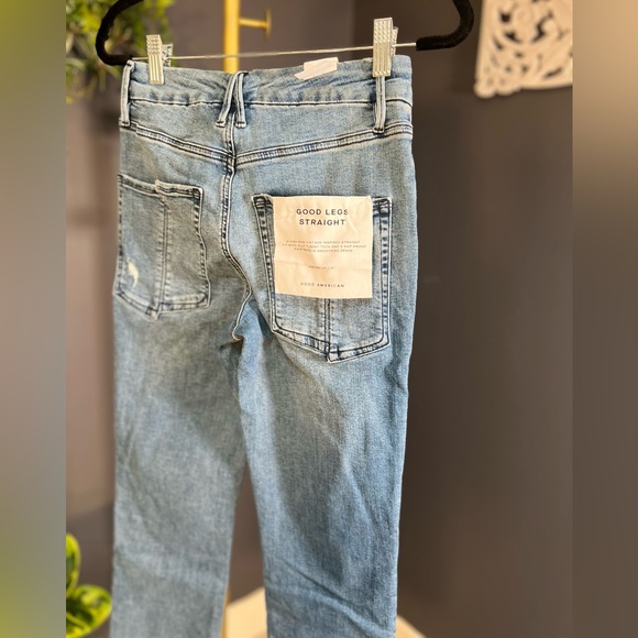 Good American jeans. Good legs straight. - Picture 10 of 12